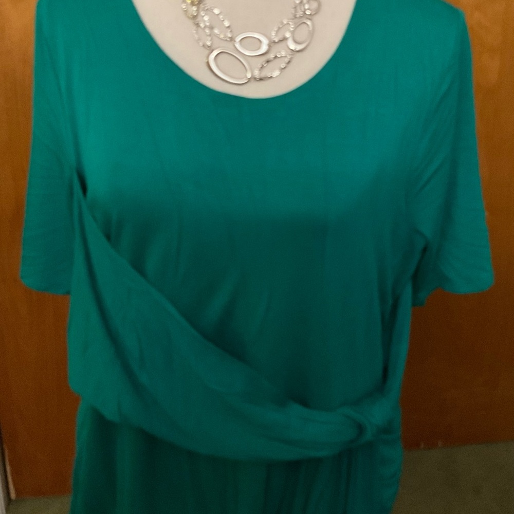 Beautiful special occasion dress! So soft, comfty, easy to care.